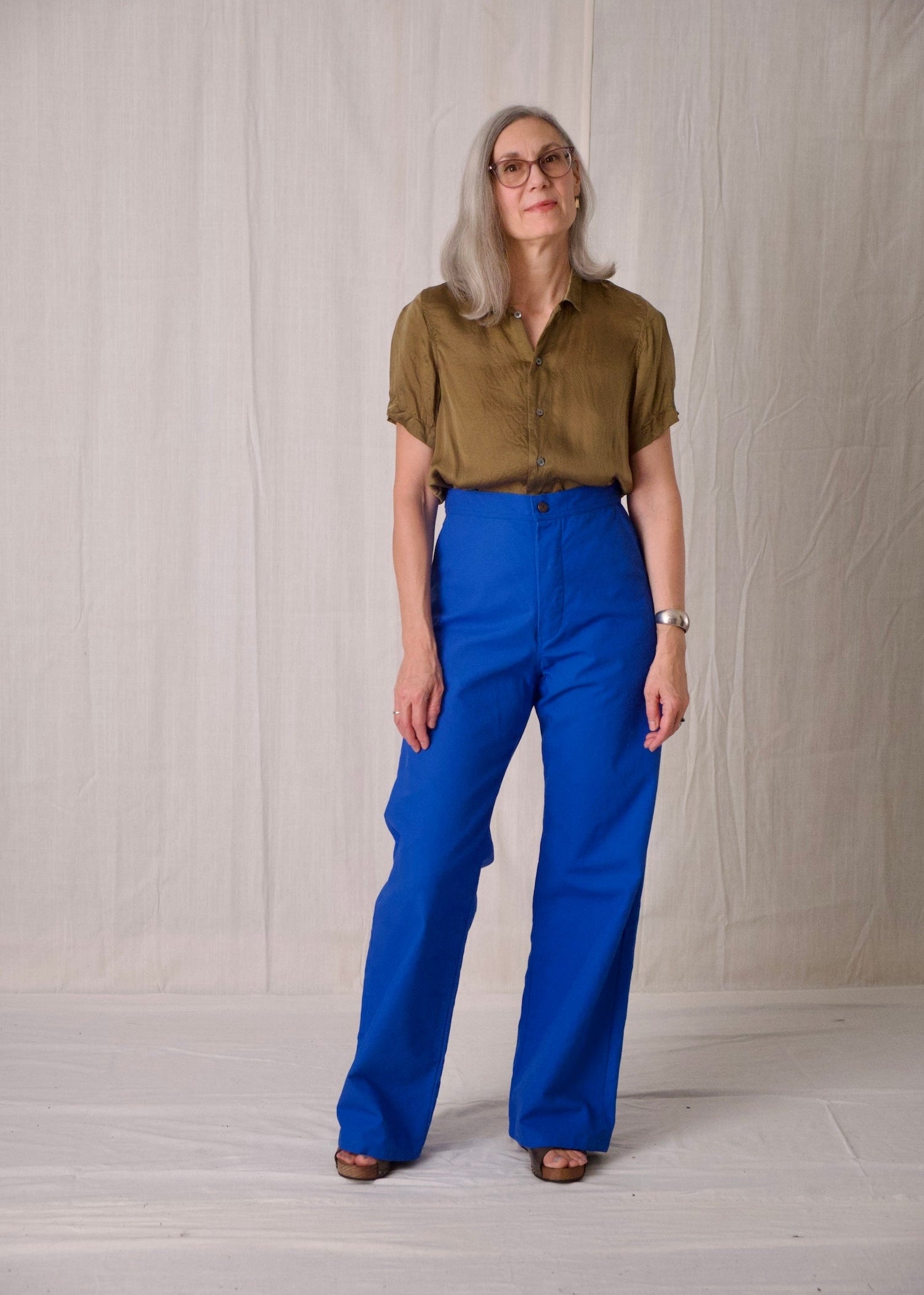 olive rayon short pleat sleeve blouse