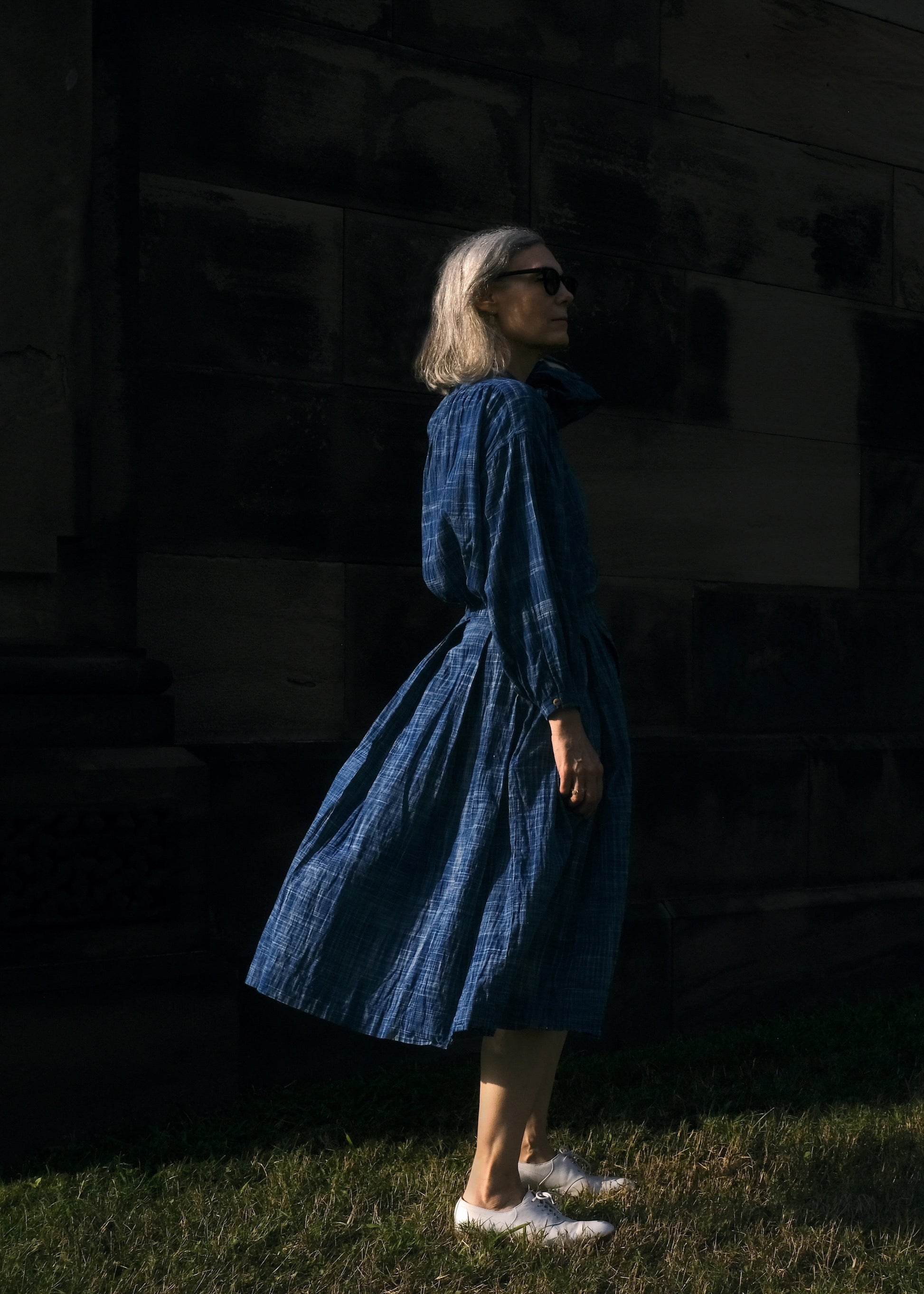 peasant blouse and belle skirt indigo space dye side view