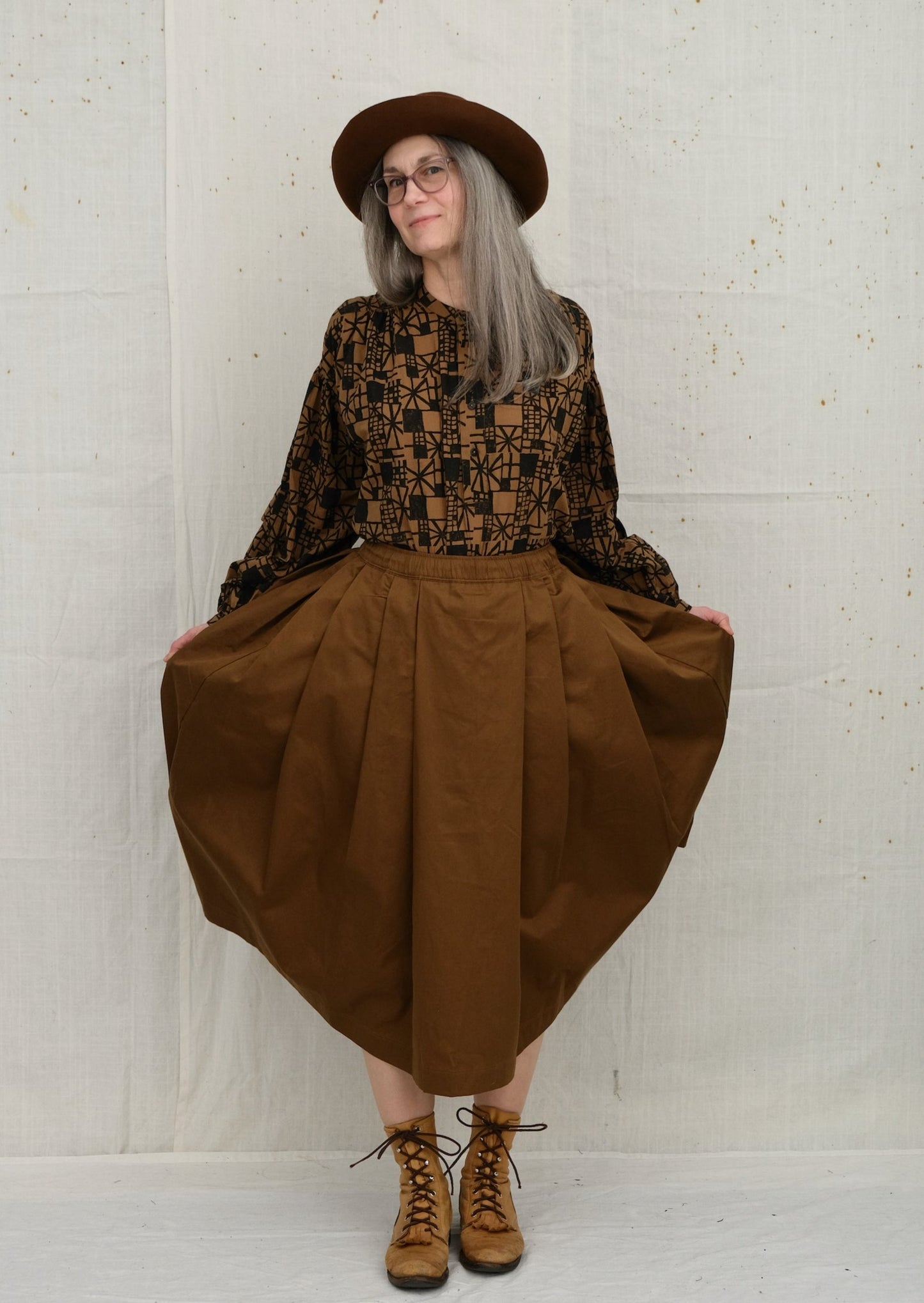 bronze incognito hat