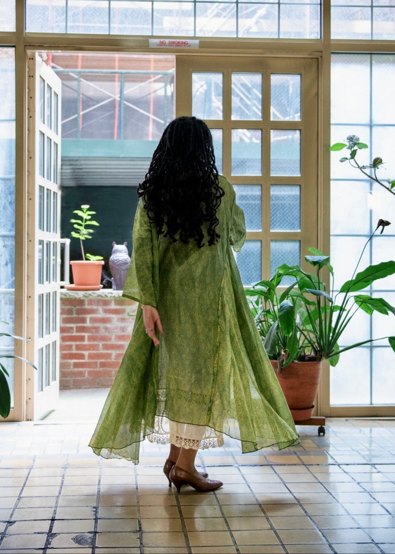 papaya green dress Farm Rio Green Papaya Salad Midi Dress Size XS